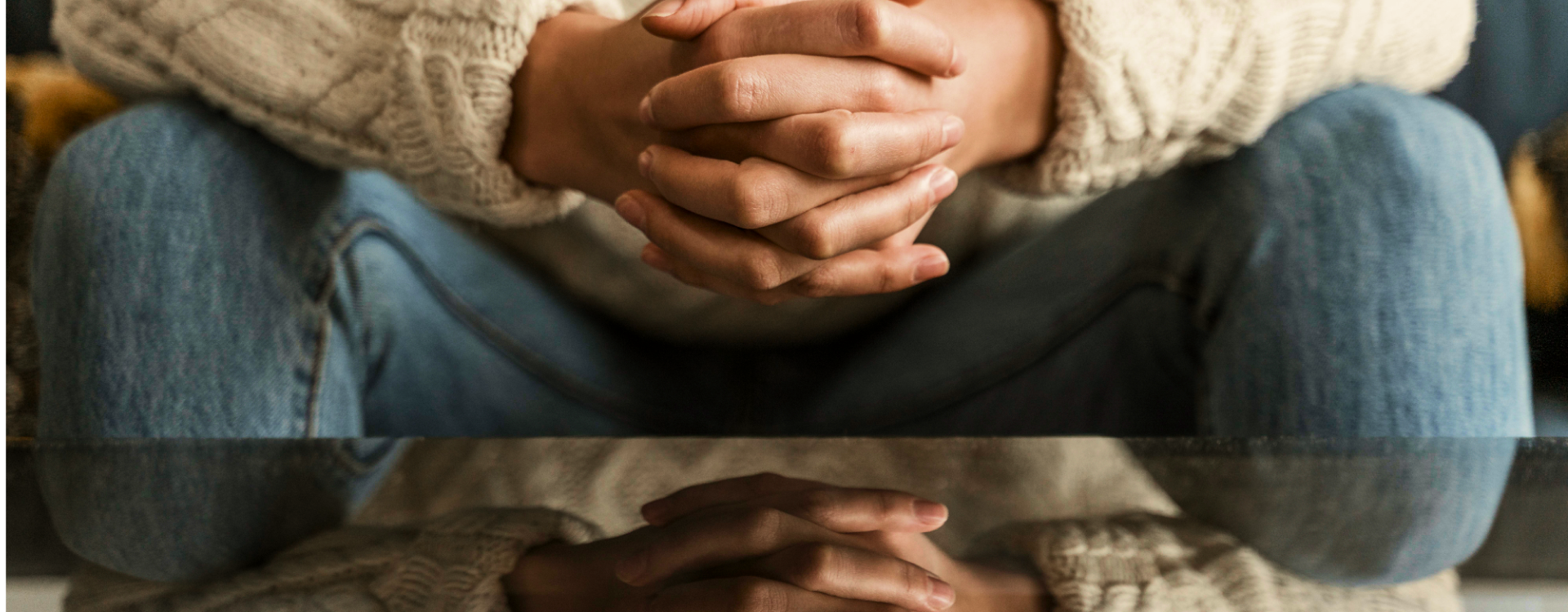 A locus dedica-se ao apoio á sociedade, atuando nos diversos grupos, incluindo os mais vulneráveis, com o intuído de prestar apoio á integração e á saúde mental dos mesmos.